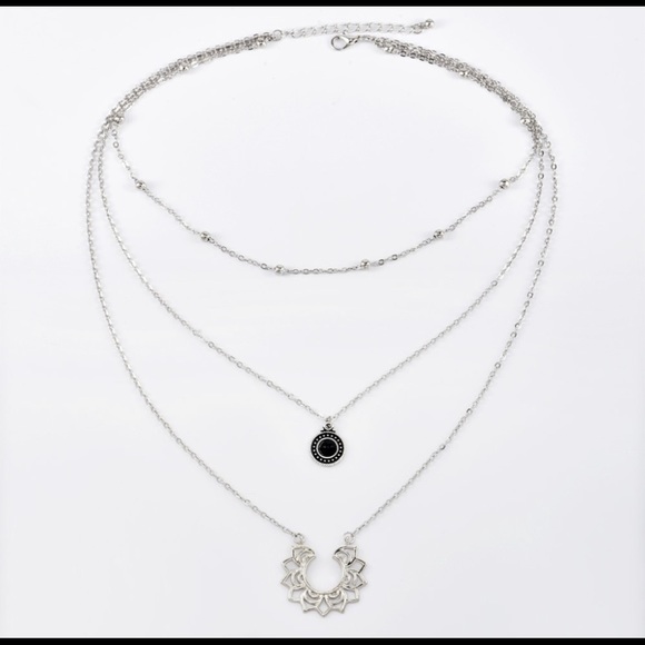 Golden Threads Layered Necklaces - Picture 4 of 8